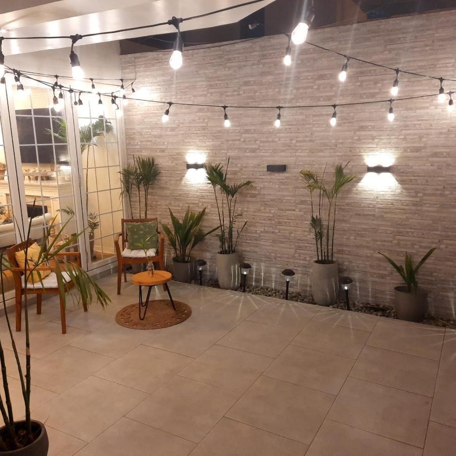 Casa Ramos Salamanca - Airport Pick Up And Drop Off Service - Homestay Lima Exteriér fotografie